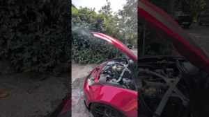 Fumée suspecte sous le capot de ma MX-5 😱 #mx5 #mechanic #panne