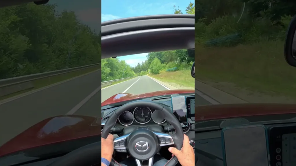 L'écran tactile 10.25' pour Mazda MX-5 ND est-il fait pour vous ? #miata #carplay