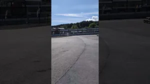 Le virage le plus fou de F1 en vrai #SpaFrancorchamps #F1 #Shorts