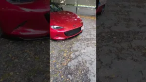 MX5 avec calandre Spyder CarbonMiata et support de plaque Platypus #miata #mx5 #carbonmiata