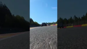 10 cm du sol à 200 km/h sur circuit 😯 #pov #racing #trackday #SpaClassic