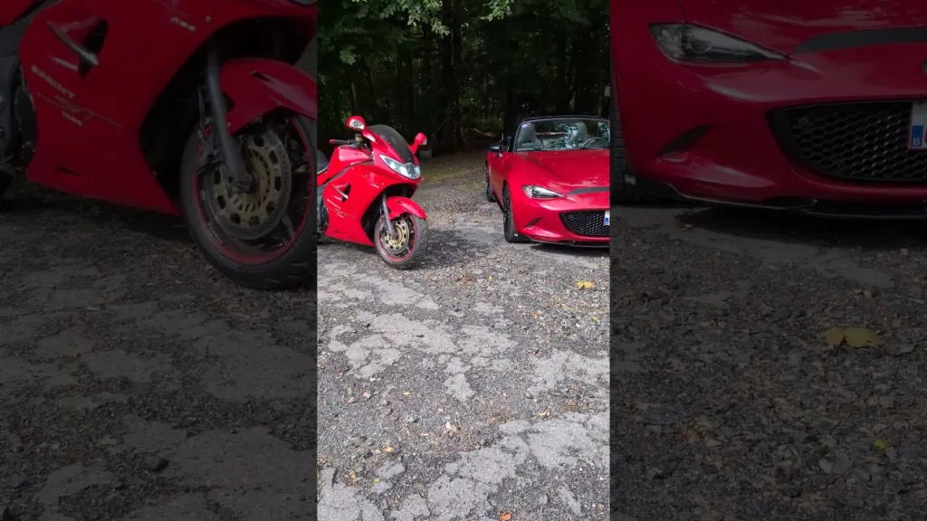 Deux machines de plaisirs qui captivent tous les regards 🔴 #SportsVehicles #MotorbikeLife