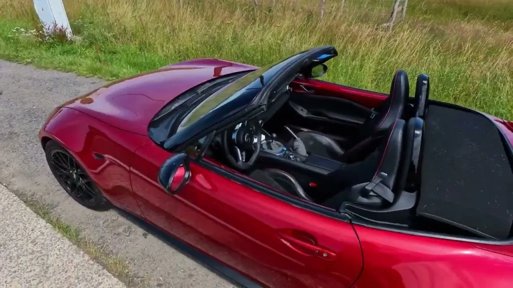 Petit tour de mon GrosChat Écran tactile 10.25" MX-5 ND #miata #mx5 #androidauto #carplay