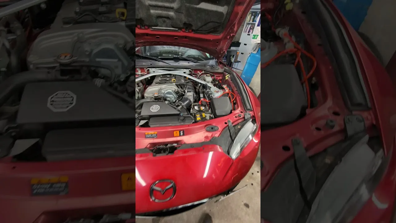 Installé facilement les Barre anti Rapprochement Alu Good-Win Racing #miata #mx5 #goodwinracing