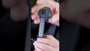 Comment fixer une Insta360 en voiture sans la perdre 🚗 #insta360 #tutorial #mounting