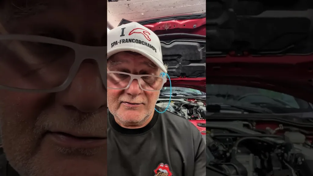 Vidange d'urgence sur la MX5 : pourquoi ? 🛠️ #entretien #mx5 #shorts